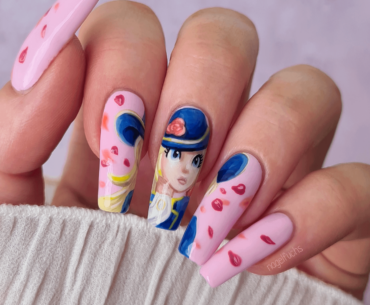 I painted Swordfighter Peach on my nails 🗡🌹